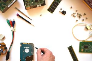 後払いサービスとクレジットカードの違いは何ですか？