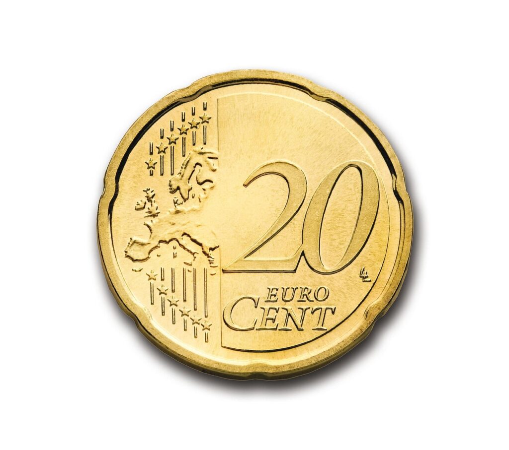 20代におすすめのクレカはどれですか？