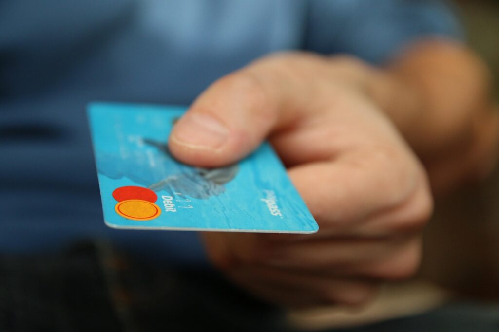 家賃をクレジットカードで払う方法にはどんな選択肢がある？