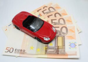 一人暮らし女性が海外旅行で安心して使えるクレジットカードの保険自動付帯とは？
