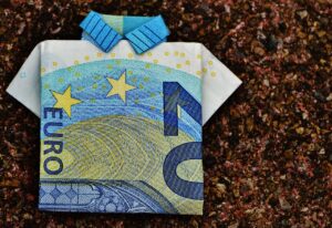一人暮らしの20代女性におすすめのクレジットカードは？